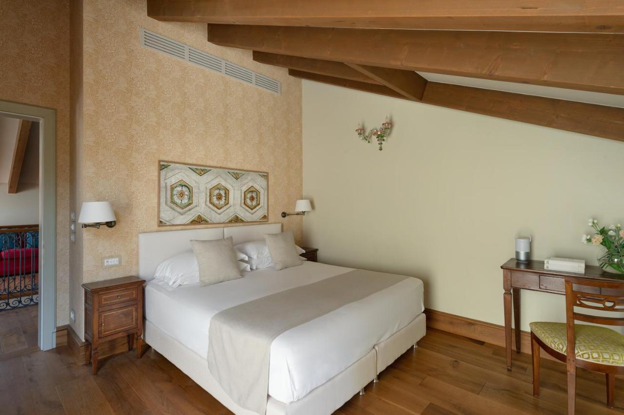 Villa Delle Palme Gargnano Bagian luar foto